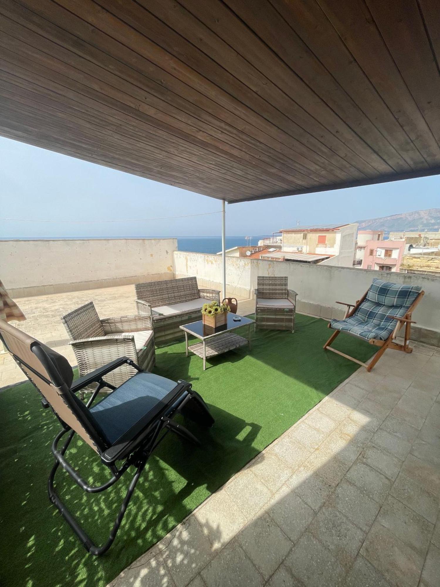 Case Vacanza Trappetodavivere Trappeto  Exterior photo