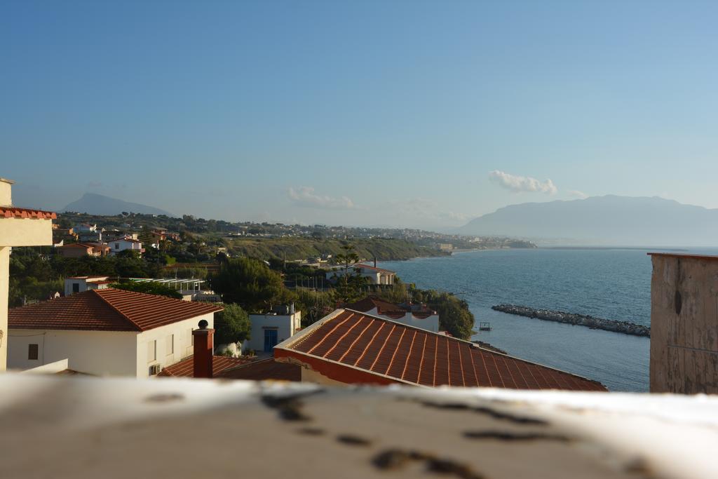 Case Vacanza Trappetodavivere Trappeto  Exterior photo